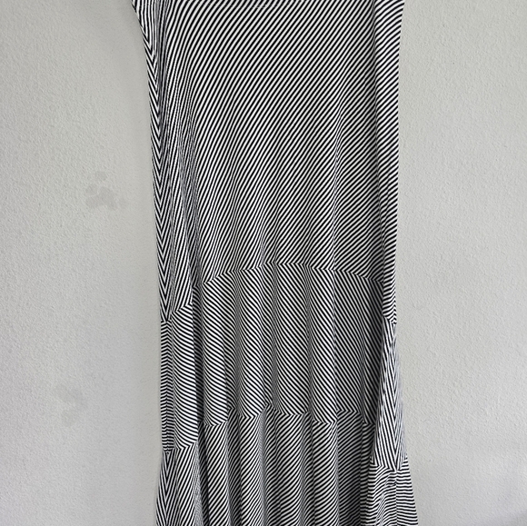 Chico’s Maxi Skirt Size 2 Women Striped White Black Seamed Flowy 36inches - Picture 10 of 10